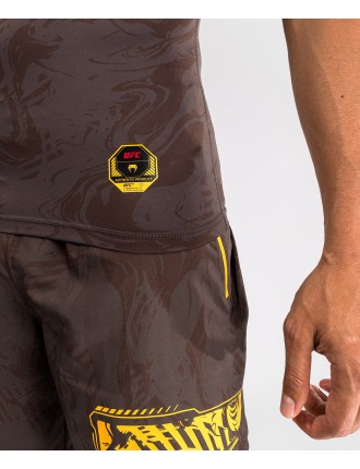 Top Choice UFC Fusion by Venum Fight Week Men Performance Short Sleeve Rashguard - Earthen Brown Ready for Shipment