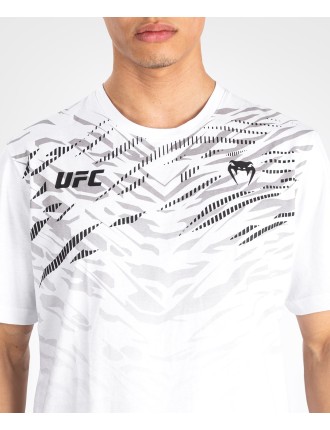 Top Choice UFC Fusion by Venum Men Replica Short Sleeve T-Shirt - White On Hand Now