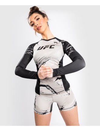 Top Choice UFC Venum Authentic Fight Week 2.0 Women Performance Long Sleeve Rash Guard - Sand/Black On Hand Now