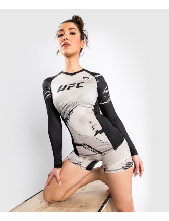 Top Choice UFC Venum Authentic Fight Week 2.0 Women Performance Long Sleeve Rash Guard - Sand/Black On Hand Now