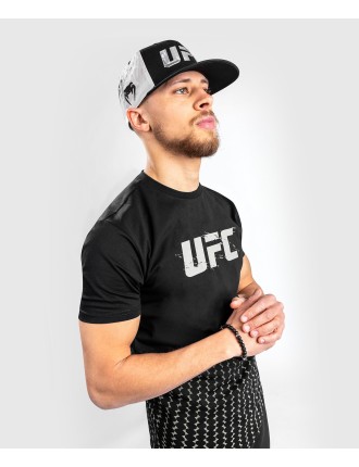 Top Choice UFC Venum Authentic Fight Week 2.0 Men Short Sleeve T-Shirt - Black In Stock