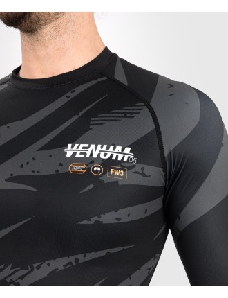 Top Choice UFC Adrenaline by Venum Fight Week Performance Long Sleeve Rashguard - Urban Camo Fresh Release