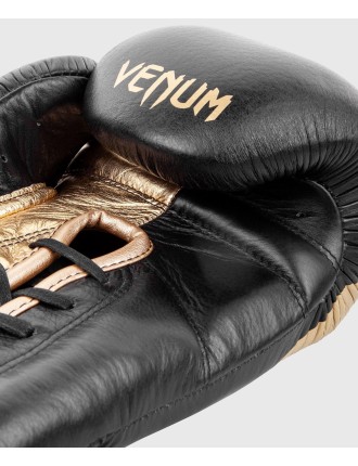 Top Choice Venum Giant 2.0 Pro Boxing Gloves - With Laces - Black/Gold New Collection