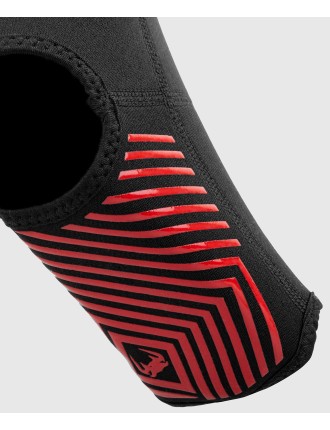 Top Choice Venum Kontact Evo Foot Grips - Black/Red