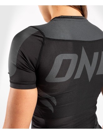 Top Choice Venum ONE FC Impact Rashguard - short sleeves - for women - Black/Black New Release