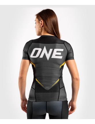 Top Choice Venum ONE FC Impact Rashguard - short sleeves - for women - Grey/Yellow