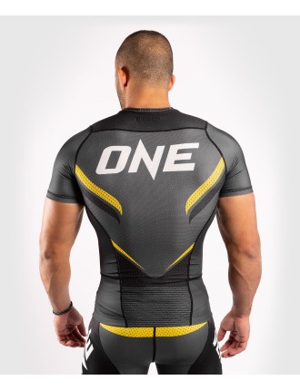 Top Choice Venum ONE FC Impact Rashguard - short sleeves - Grey/Yellow On Hand Now