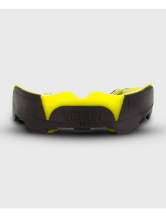 Top Choice Venum Predator Mouthguard - Black/Yellow Hot New Item