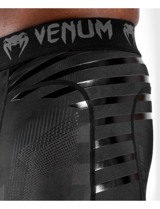 Top Choice Venum Skull Vale Tudo Shorts - Black/Black On Hand Now