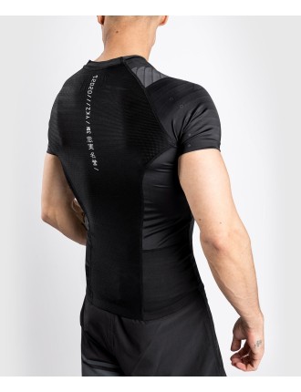 Top Choice Venum YKZ21 Rashguard - Short Sleeves ﾨC Black/Black New Stock