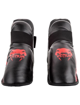 Top Choice Venum Challenger Foot Gear - Black/Red Ready for Shipment