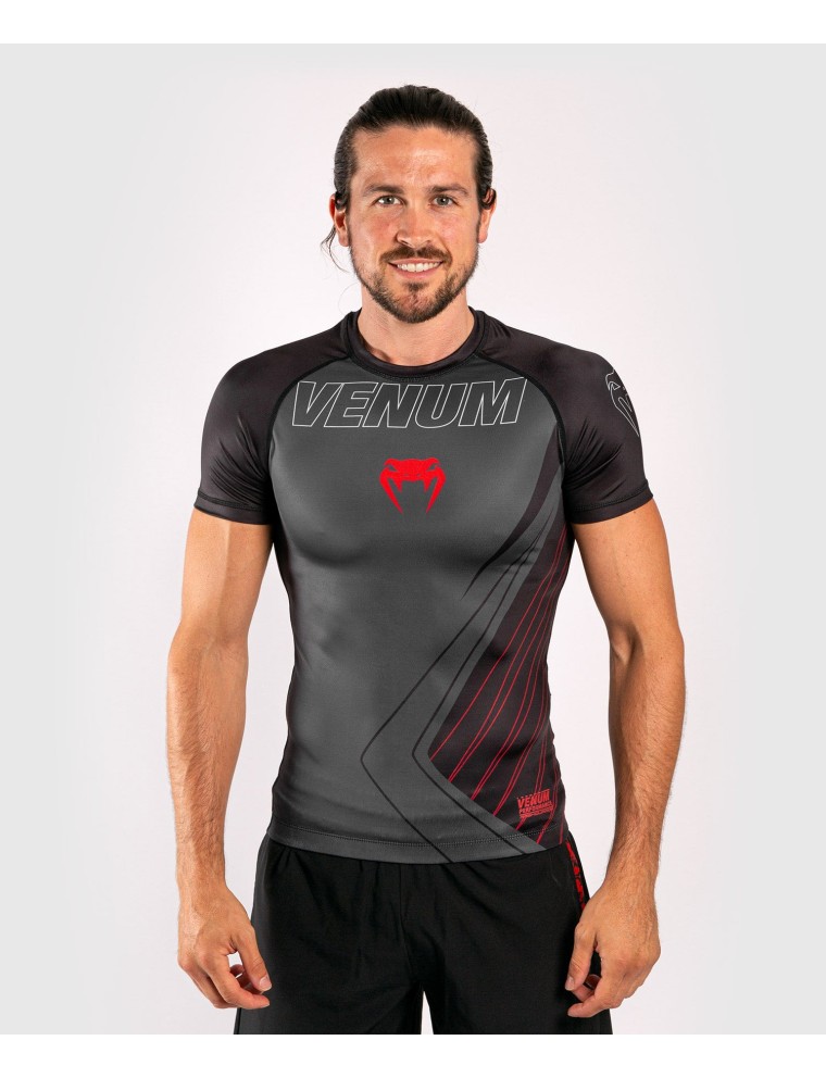 Top Choice Venum Contender 5.0 Rashguard - Short sleeves - Black/Red Fresh Release