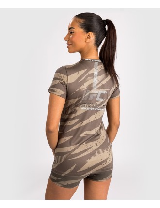 Top Choice UFC Adrenaline by Venum Fight Week Women Dry-Tech T-shirt - Desert Camo New Stock